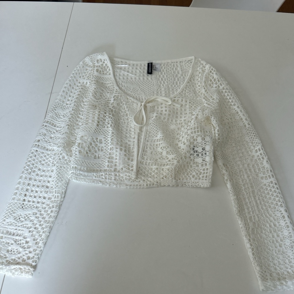 H&M Cream Lace Cropped Jacket